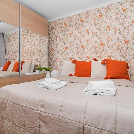 Central Apartments Grzybowska Warsaw Ngoại thất bức ảnh